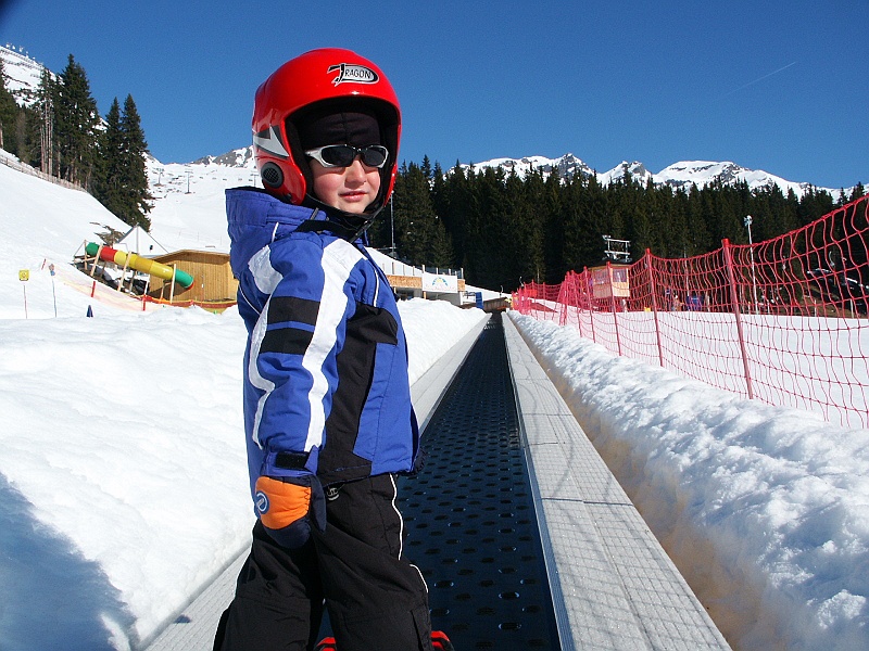 Austria, narty 048.jpg - A tu drugą. Leniwe Kaczorki mogły sobie podjechać na górę.
